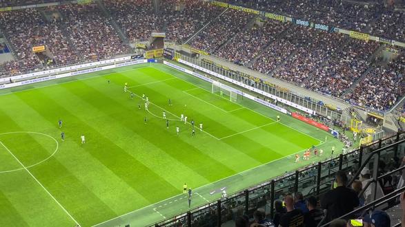 带领巴萨重 带领巴萨重